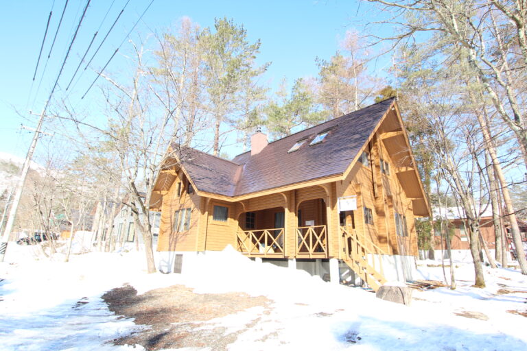 名鉄別荘地　ログハウス